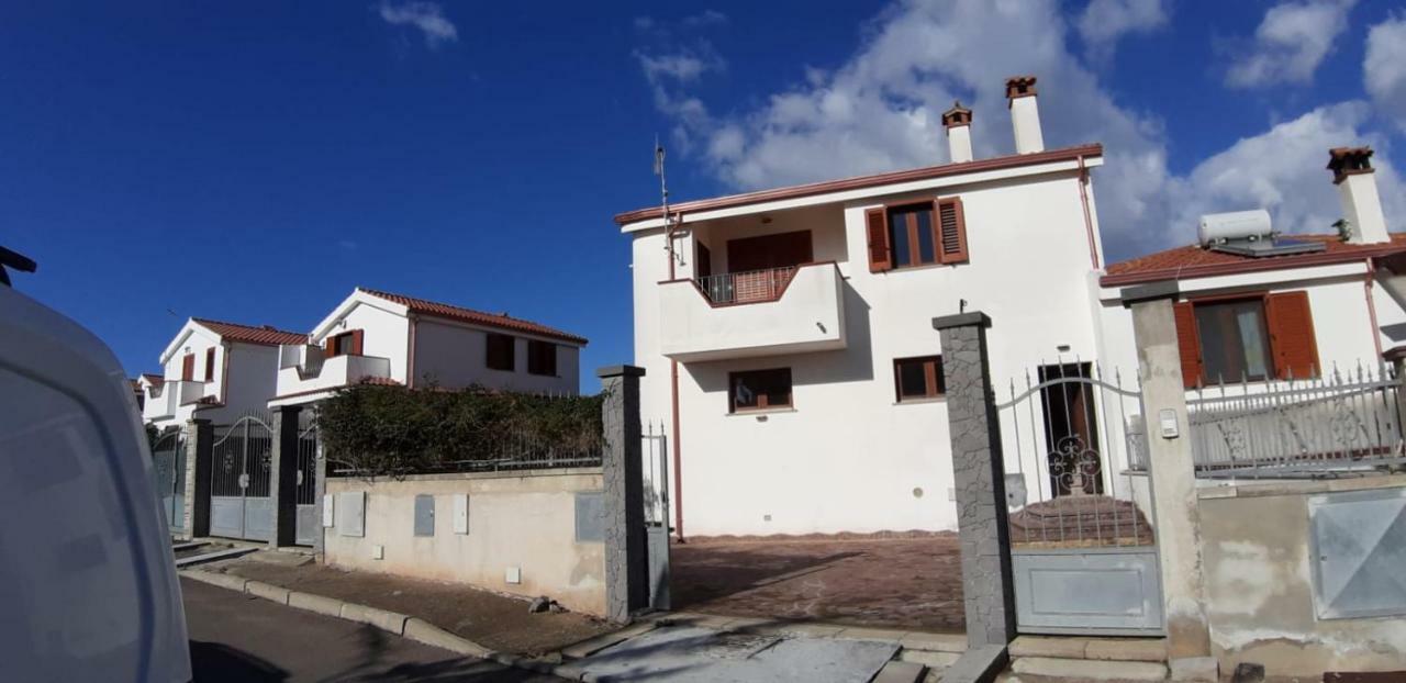 Villa Rosa SantʼAntìoco 외부 사진