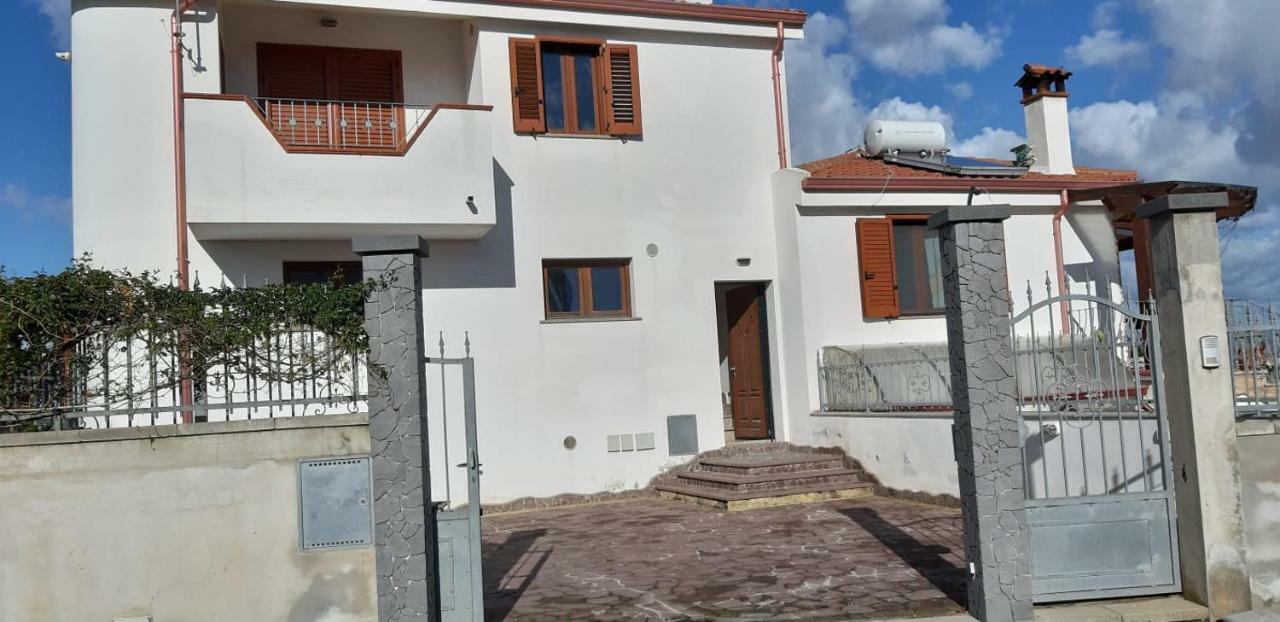 Villa Rosa SantʼAntìoco 외부 사진